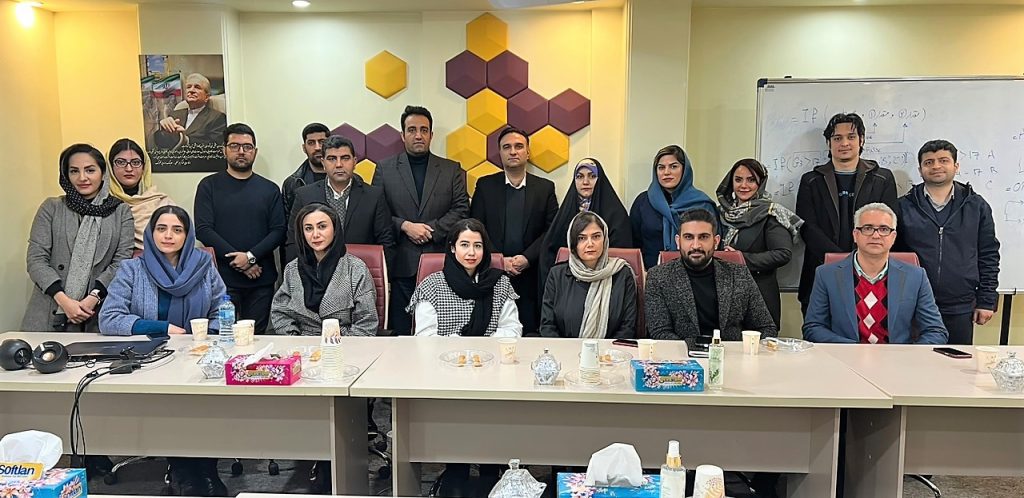 معارفه مدیریت عامل